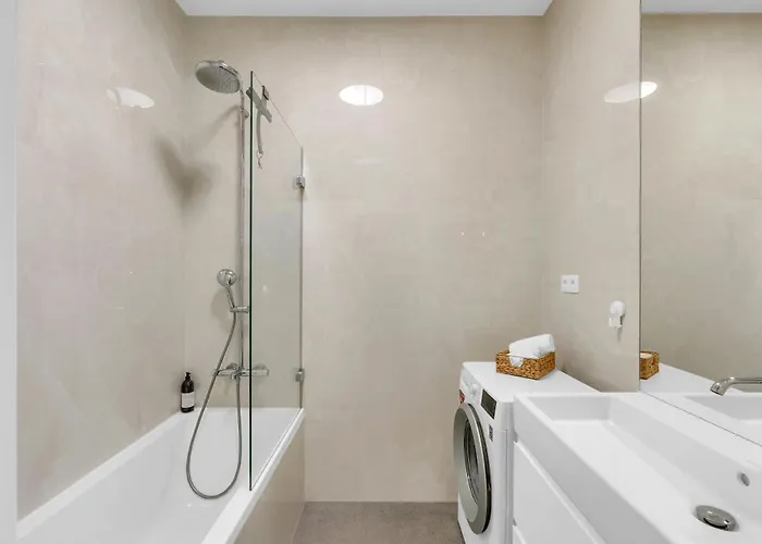 Quiet On Dunajska - Up To 6 Guests * براتسيلافا